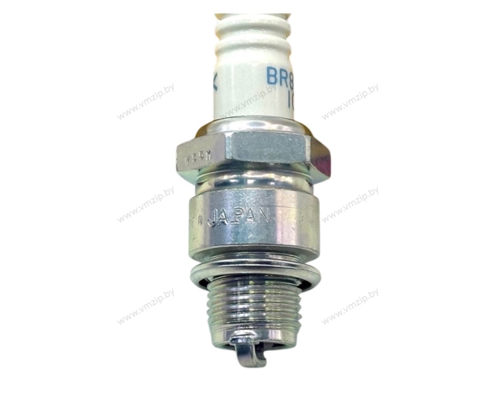 Свеча зажигания NGK BR8HS-10 (7204)